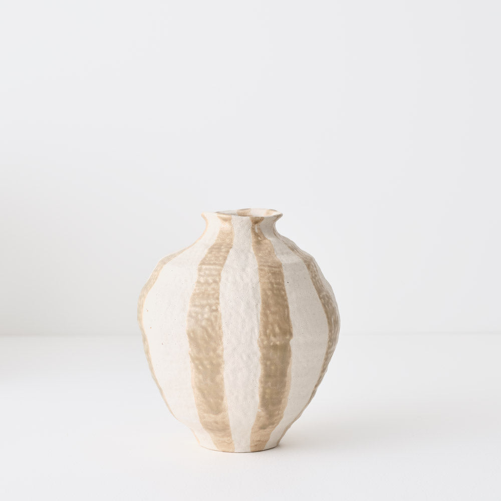 Oreio Sand Vase (21cm)