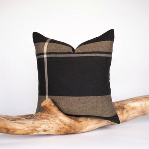 Dante Midnight Cushion