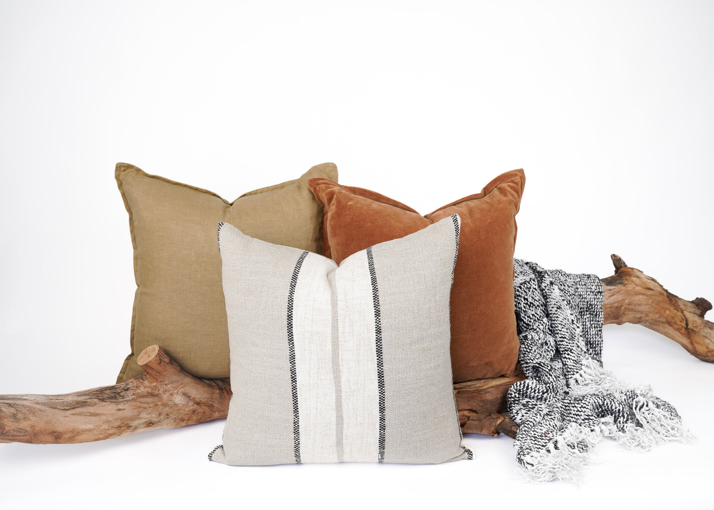 Aurelia | She Who Inspires